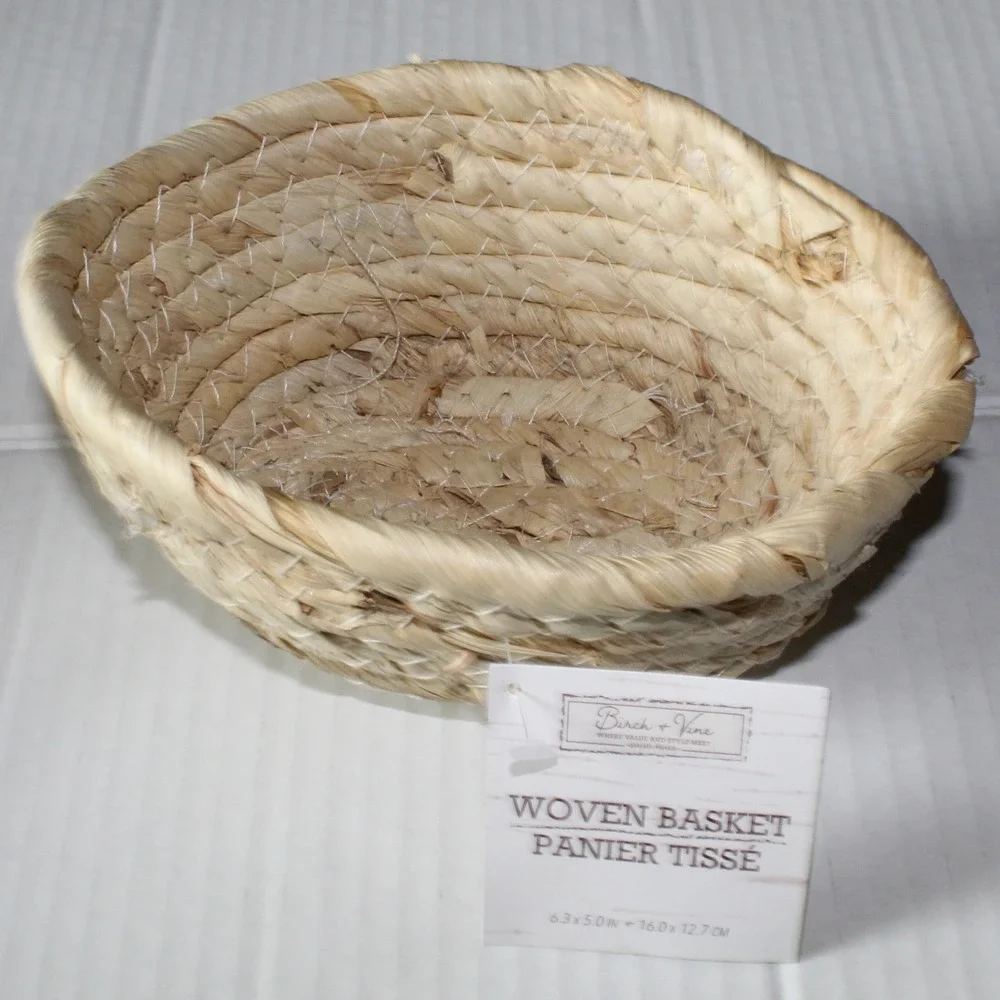 Birch + Vine Woven Basket Small Oval Natural Straw Boho Decor 6.3x5in Mexico NWT